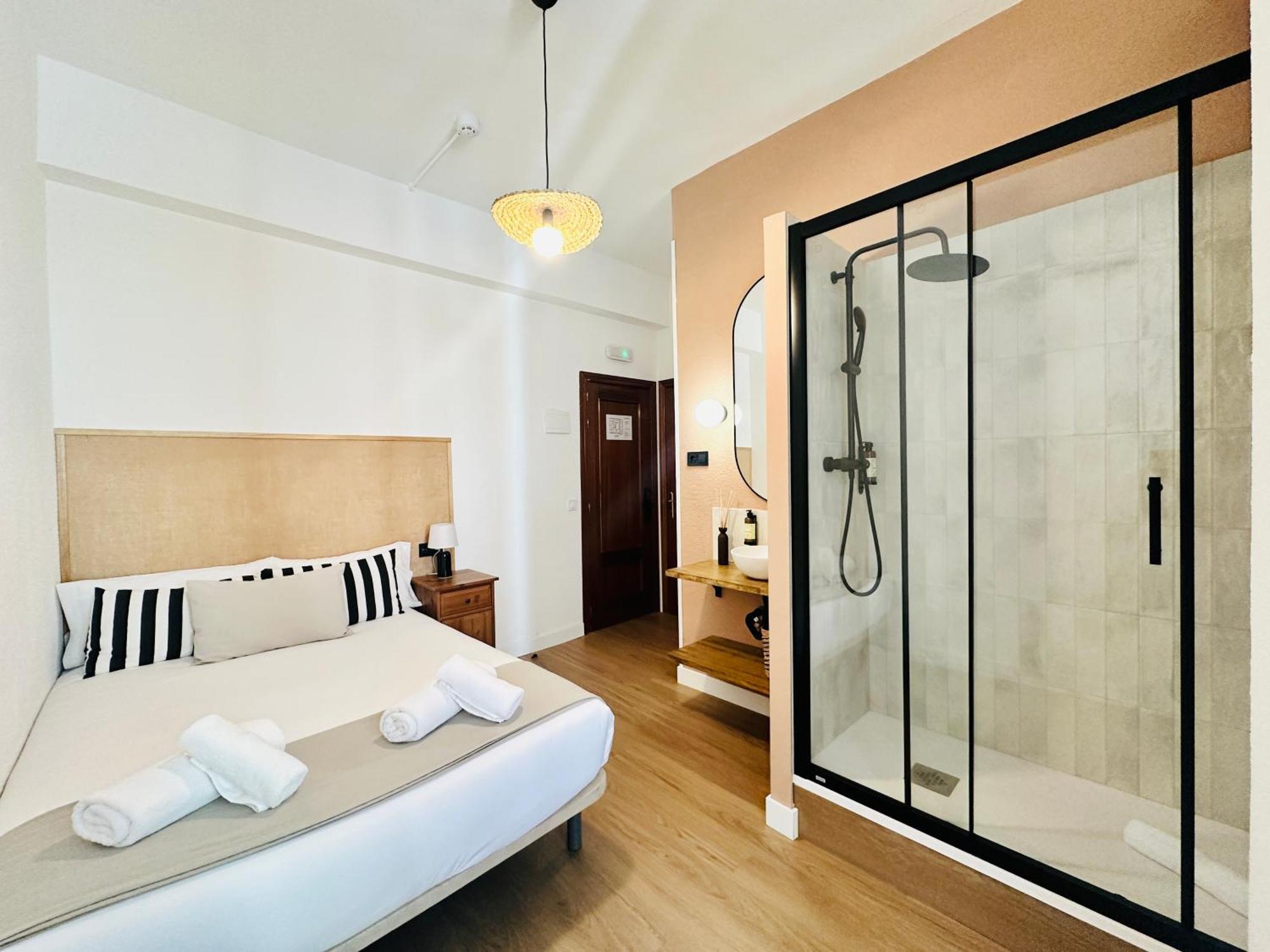Autentic Boutique Moncloa Madrid Exterior photo